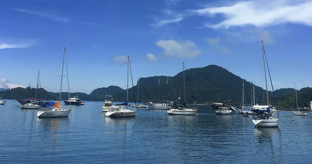 angra-dos-reis-unsplash-24emiliano-bar-SGFUzHSWjYU-unsplash