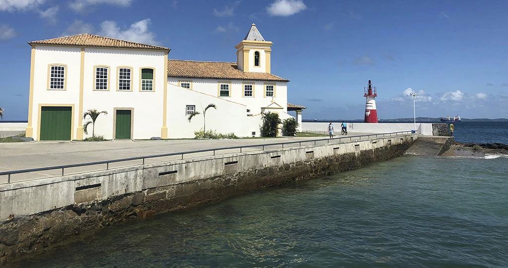 bahia-salvador-unsplash-24-amanda-silva-UvzvNNOZ_ZE-unsplash