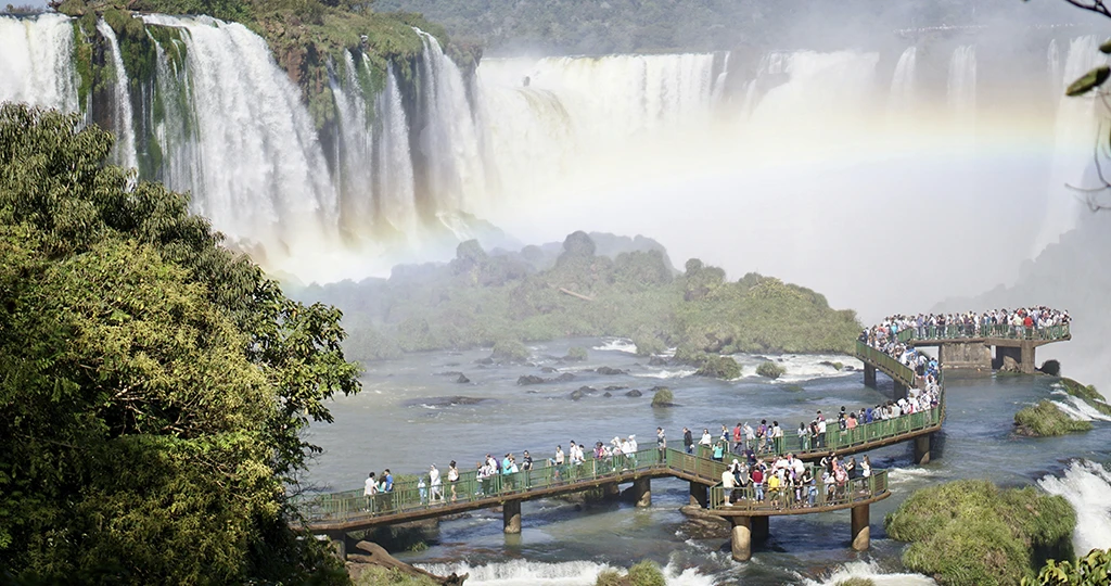 iguazu-falls-unsplash-24-sasha-lantukh-EGbUXlh_5Jo-unsplash