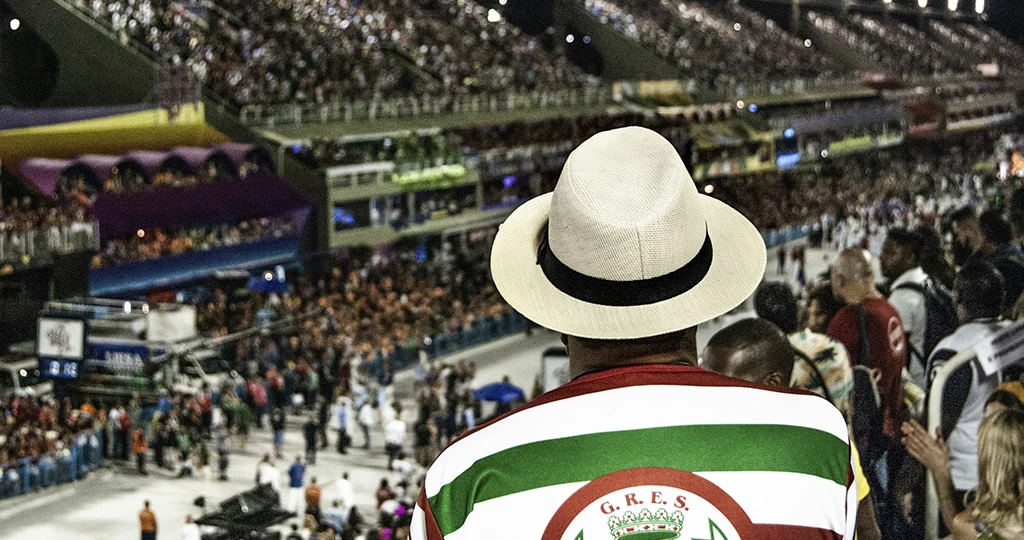 rio-de-janeiro-city-carnaval-unsplash-24-ferran-feixas-e5mTixNe02M-unsplash